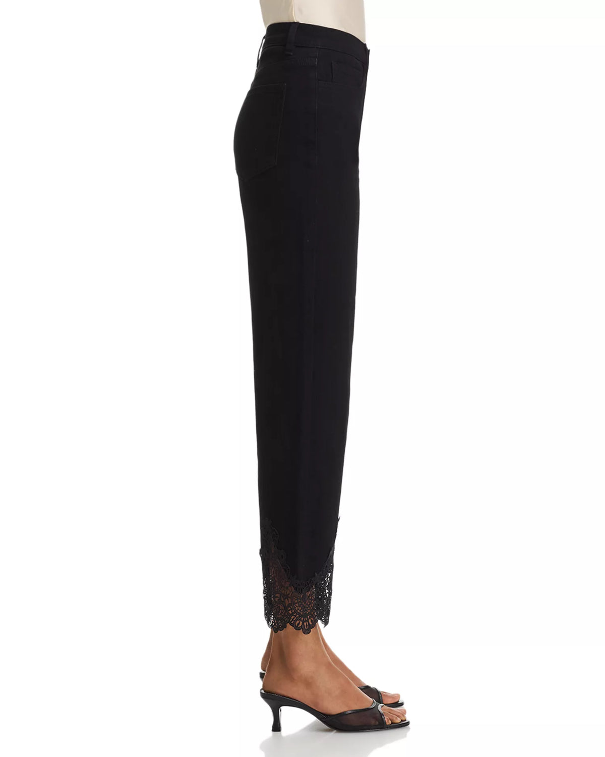 BELLATRIX LACE COMBO JEAN