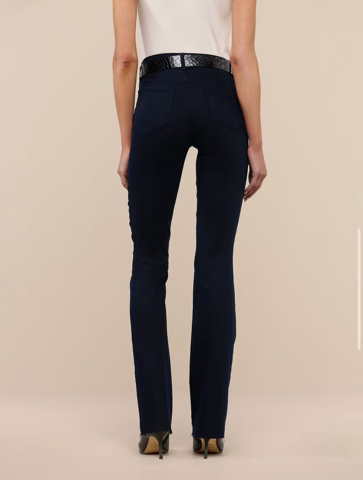 Ruth Straight-Leg Jean