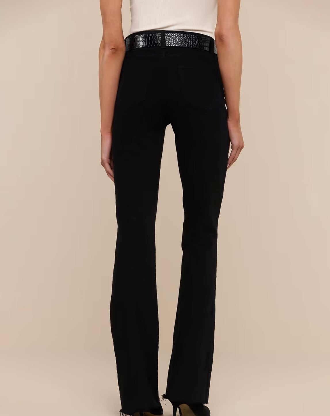 Ruth Straight-Leg Jean